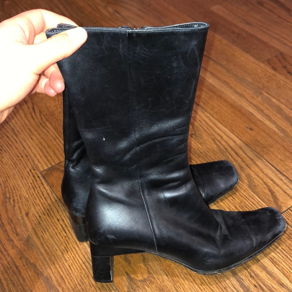 Vera Wang Black leather Boots with Medium heel